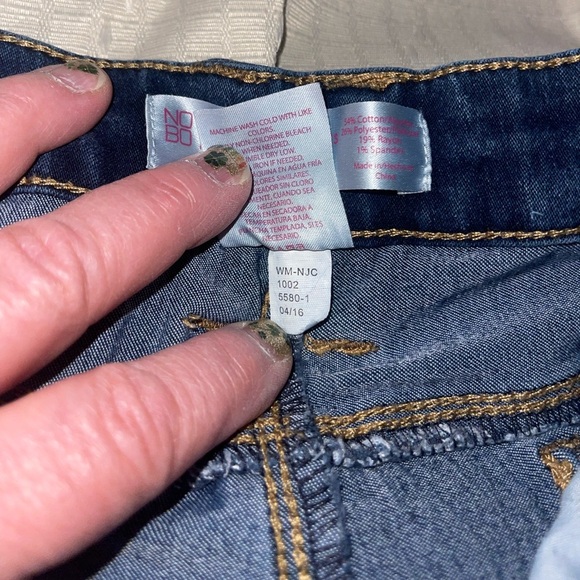 EUC No Boundaries Juniors Blue Jeans - Picture 7 of 9